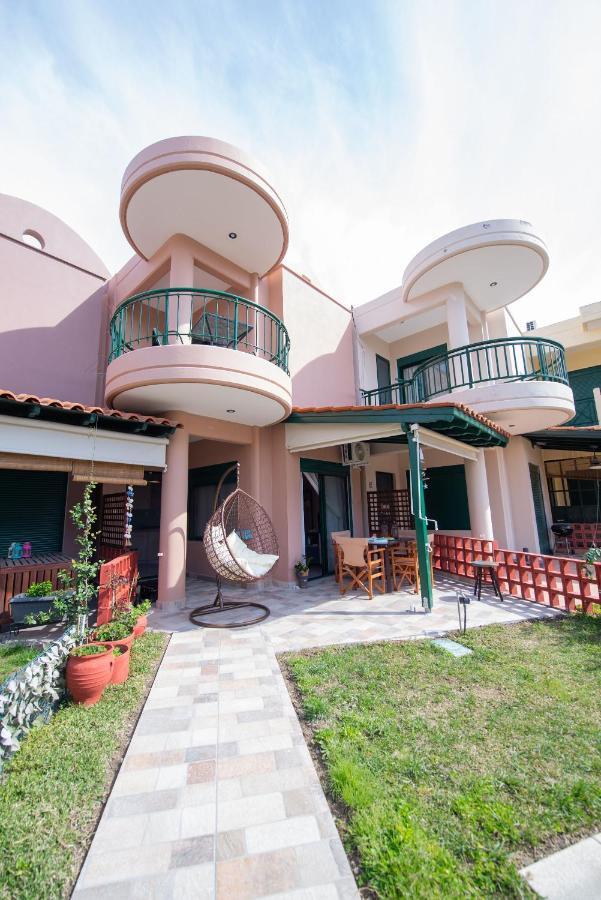 Stella'S Beach House Никити Екстериор снимка