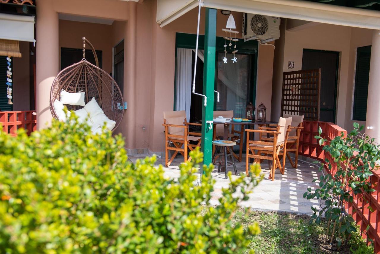 Stella'S Beach House Никити Екстериор снимка